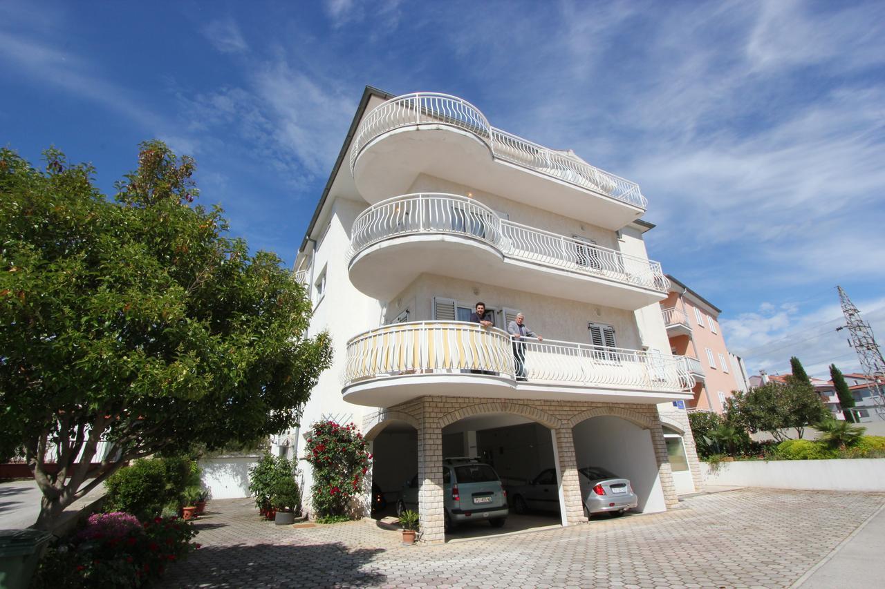 Apartments Tin روفينج المظهر الخارجي الصورة